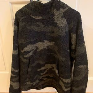 Victoria’s Secret Pink Sherpa Funnel Neck Pullover